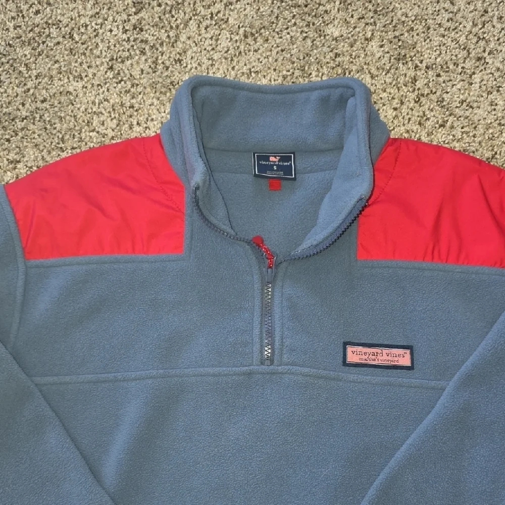 Vineyard Vines Blue Fleece with Red Accents